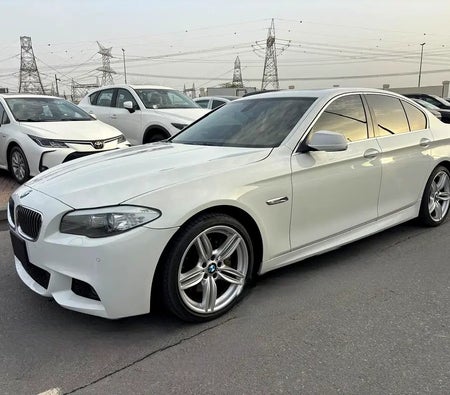 BMW 550i 2011, photo 3 of 4