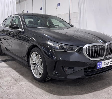 Schwarz BMW 520i EXCELLENCE 2024 Schwarz BMW 520i EXCELLENCE 2024
