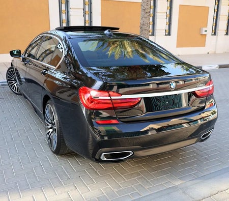 BMW 740Li  2016, photo 3 of 4