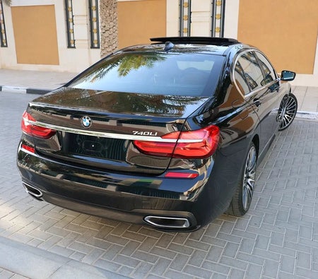 BMW 740Li  2016, photo 4 of 4
