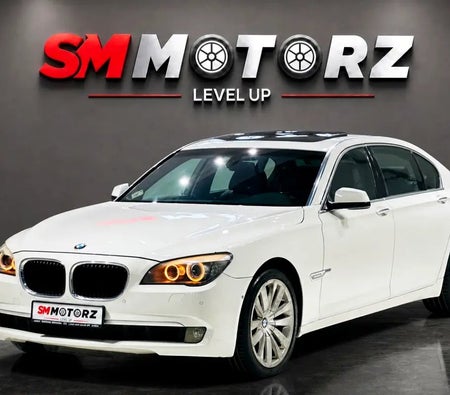 BMW 740i Exclusive 2012, photo 3 of 4