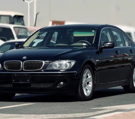 BMW 740i 2007, photo 3 of 4