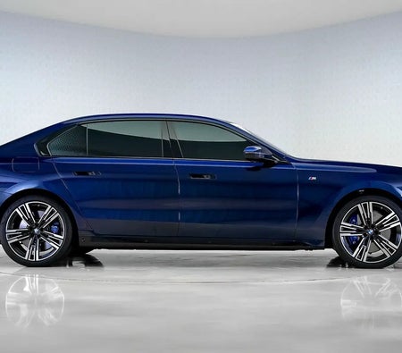 Bleu BMW 760i 2024 Bleu BMW 760i 2024