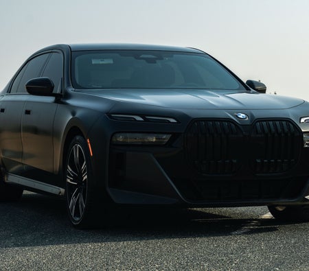 Noir mat BMW 740i 2023