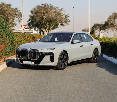 BMW 760i Voiture neuve liste de prix en Dubai, EAU