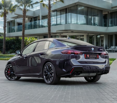 BMW M235i 2025, photo 3 of 4
