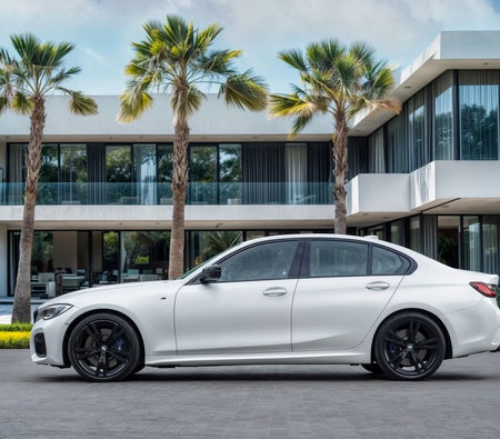 BMW M340i xDrive 2021, photo 2 of 4