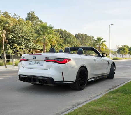 BMW M4 Competition Convertible 2024, photo 4 of 4