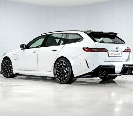 Weiß BMW M5 Competition 2026