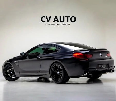Negro BMW M6 Coupe 2017