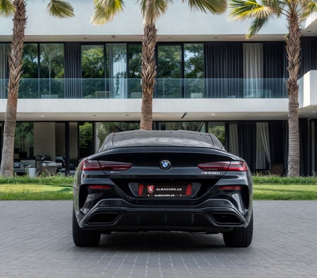 Black BMW M850i xDrive 2021