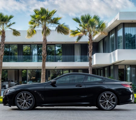 Black BMW M850i xDrive 2021