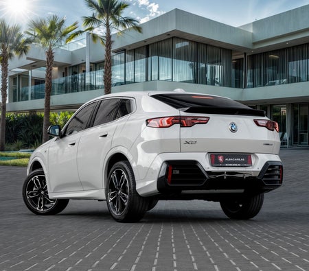 Weiß BMW X2 2024