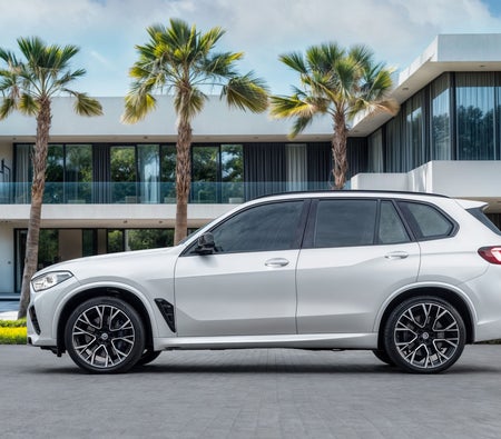BMW X5 M Competition 2022, photo 2 of 4