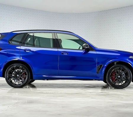 Mavi BMW X5 2025