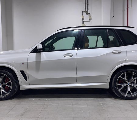 أبيض بي إم دبليو  X5 xDrive40i M Sport 2023