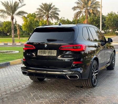 Siyah BMW X5 xDrive50i M Sport 2019