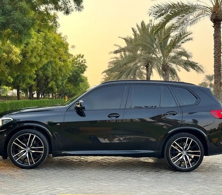 Siyah BMW X5 xDrive50i M Sport 2019