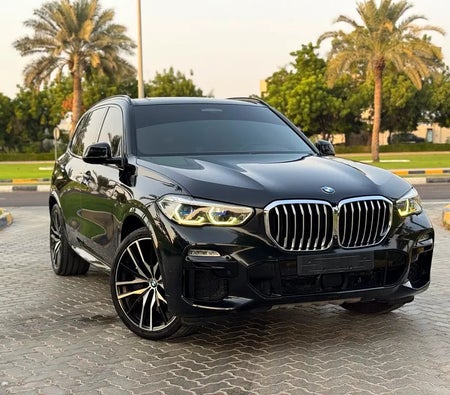 Siyah BMW X5 xDrive50i M Sport 2019 Siyah BMW X5 xDrive50i M Sport 2019