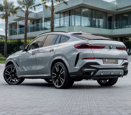 gris BMW X6 40i M Sport 2025