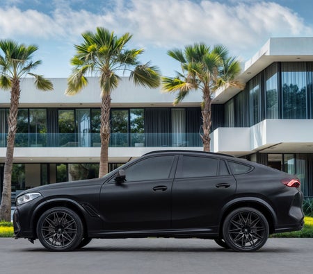 Black BMW X6 M Competition 2021