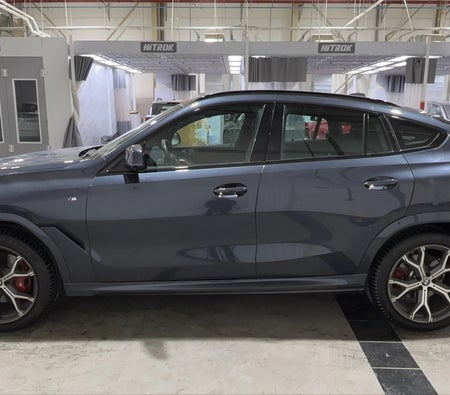 Gray BMW X6 xDrive 40i M Sport 2023