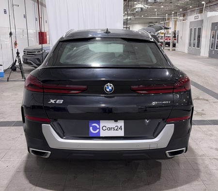 Black BMW X6 xDrive 40i M Sport 2021