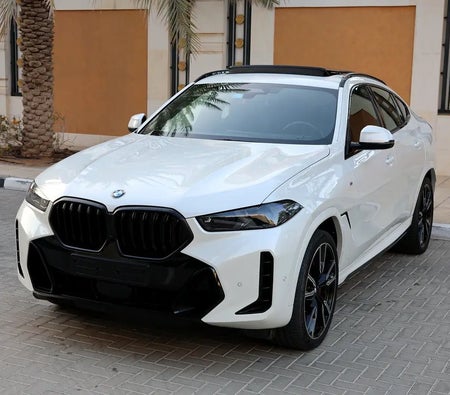 White BMW X6 xDrive40i 2024