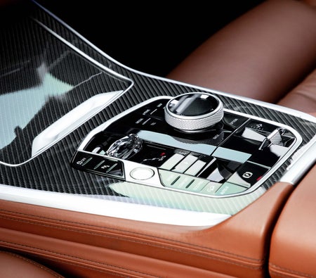 BMW X7 M60i 2023, photo 2 of 4