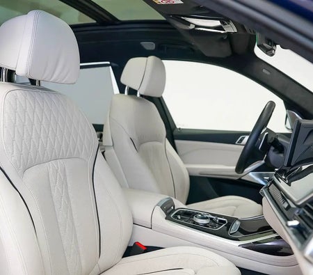 Blau BMW X7 M60i xDrive 2025 Blau BMW X7 M60i xDrive 2025