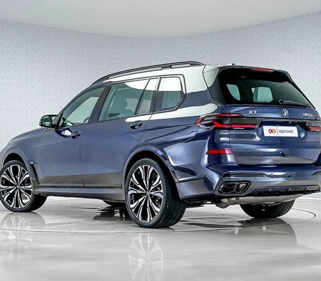 Blau BMW X7 M60i xDrive 2025