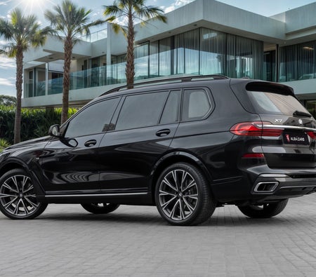 أسود بي إم دبليو  X7 xDrive40i 2021