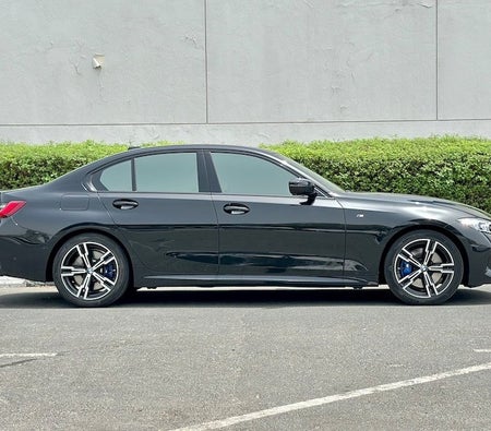 Black BMW 320i 2023