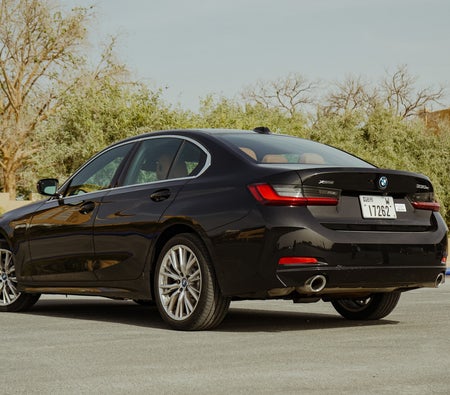 BMW 3 Series 2024