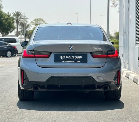 BMW 320i 2024, photo 4 of 4