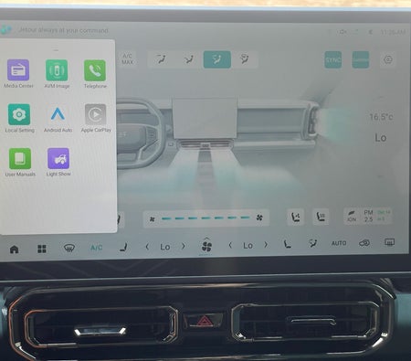 BMW 318i 2025