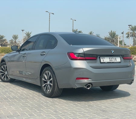 BMW 318i 2025