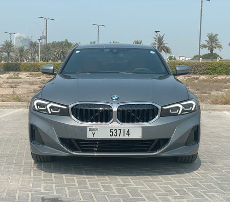 BMW 318i 2025