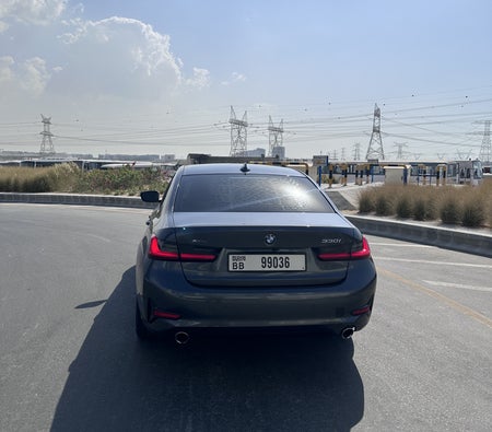 BMW 330i 2021