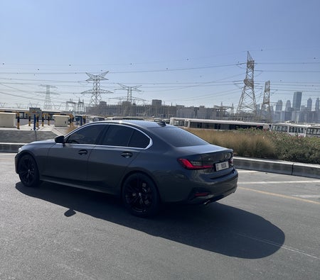 BMW 330i 2021