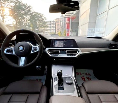 BMW 330i 2021, photo 3 of 4