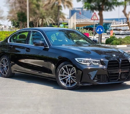 Noir BMW 330i 2021
