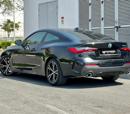 Black BMW 420i 2021