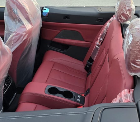 BMW 420i Convertible 2025