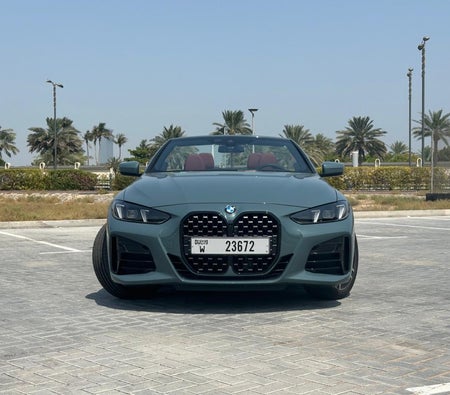 BMW 420i Convertible 2025, photo 2 of 4