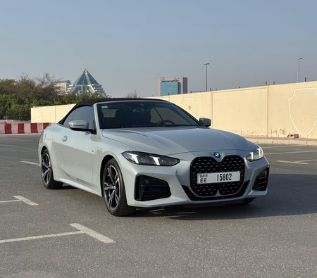 BMW 420i Convertible 2025