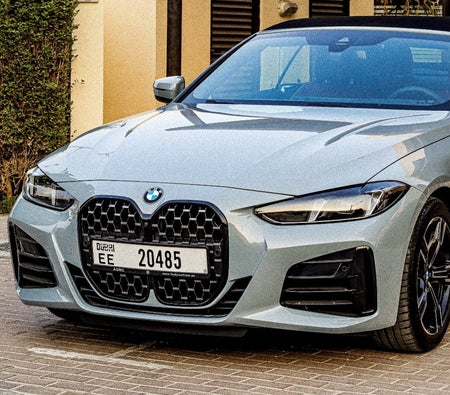 BMW 420i Convertible 2025