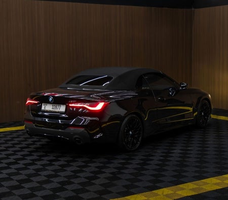 Black BMW 430i Convertible M-Kit 2021 Black BMW 430i Convertible M-Kit 2021
