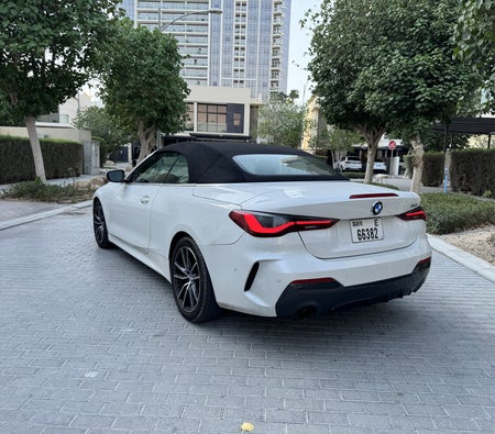 BMW 430i Convertible 2023