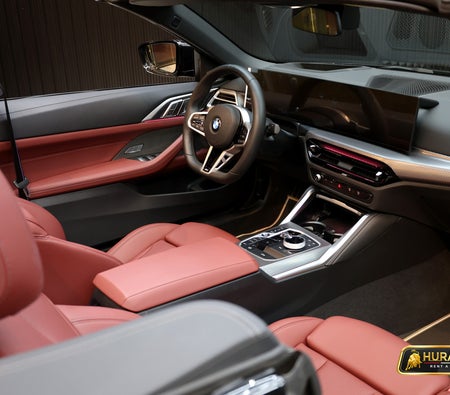 BMW 430i Convertible 2025